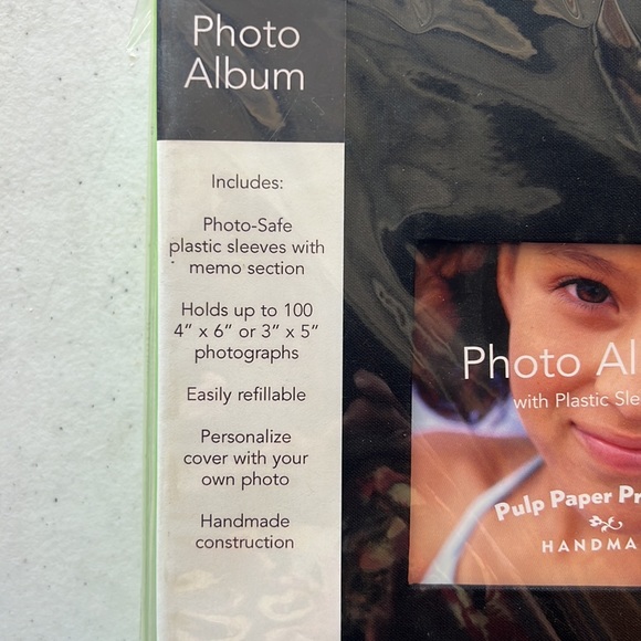 Black fabric photo album - Picture 2 of 5